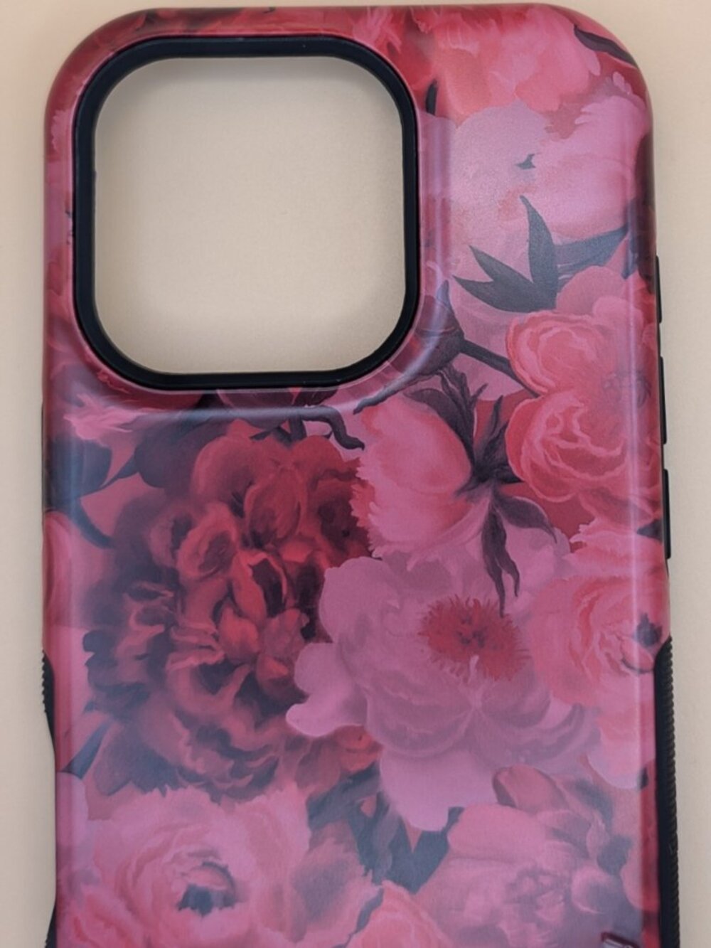 iPhone 16 Pro Max Casely MagSafe Romance Novel Moody Floral Case